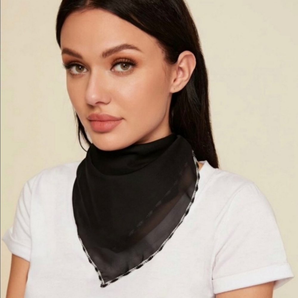 Last One 🥂 - Picture 2 of 4